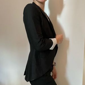 BCBGMAXAZRIA BLACK BLAZER XS